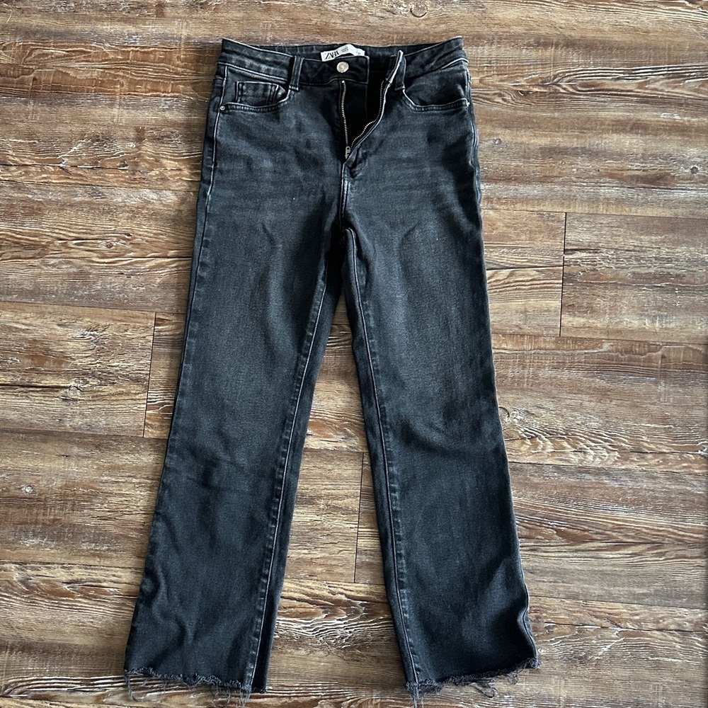 Zara Women's Dark Gray Straight Leg Jeans